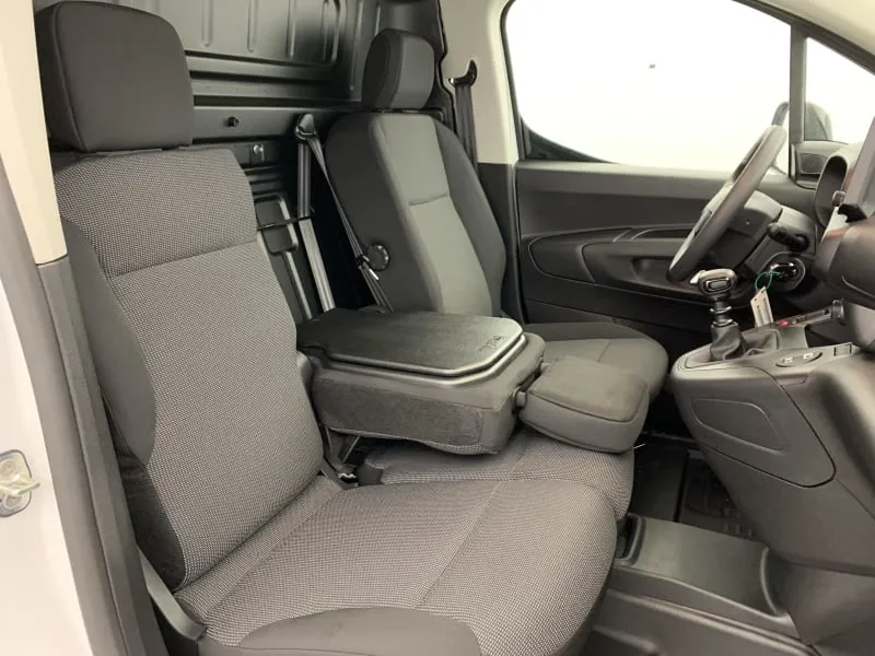 Utilitaire citroen M DIESEL 100 CH MANUELLE 4 portes neuf moins cher par mandataire - photo 10