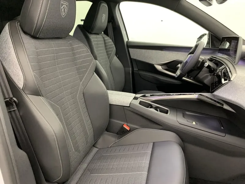 PEUGEOT 3008 GT - photo 34