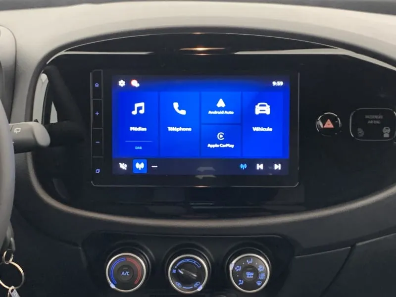 TOYOTA AYGO X Dynamic - photo 18