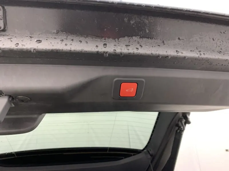 PEUGEOT 3008 GT - photo 13