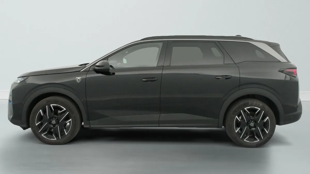 Acheter une peugeot HYBRID 145CH E-DCS6 GT d’occasion avec 21483km disponible immédiatement - photo 4