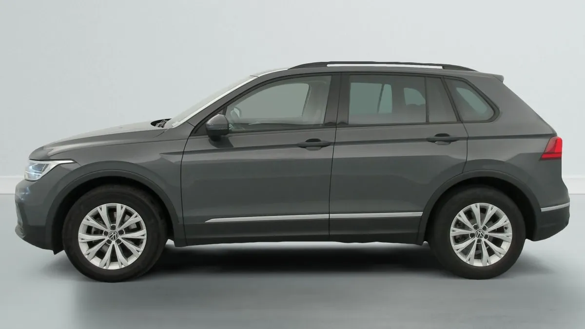 Acheter une volkswagen VOLKSWAGEN Tiguan 2.0 TDI 150CH DSG7 LIFE BUSINESS d’occasion avec 56166km disponible immédiatement - photo 4