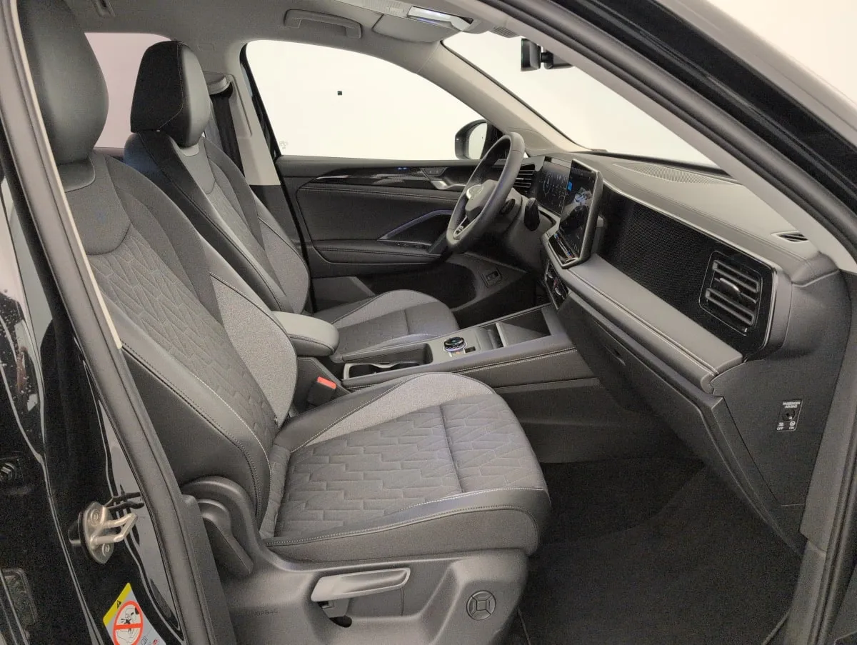 Acheter une volkswagen 2.0 TDI 150ch DSG7 VW Edition d’occasion avec 7592km disponible immédiatement - photo 9