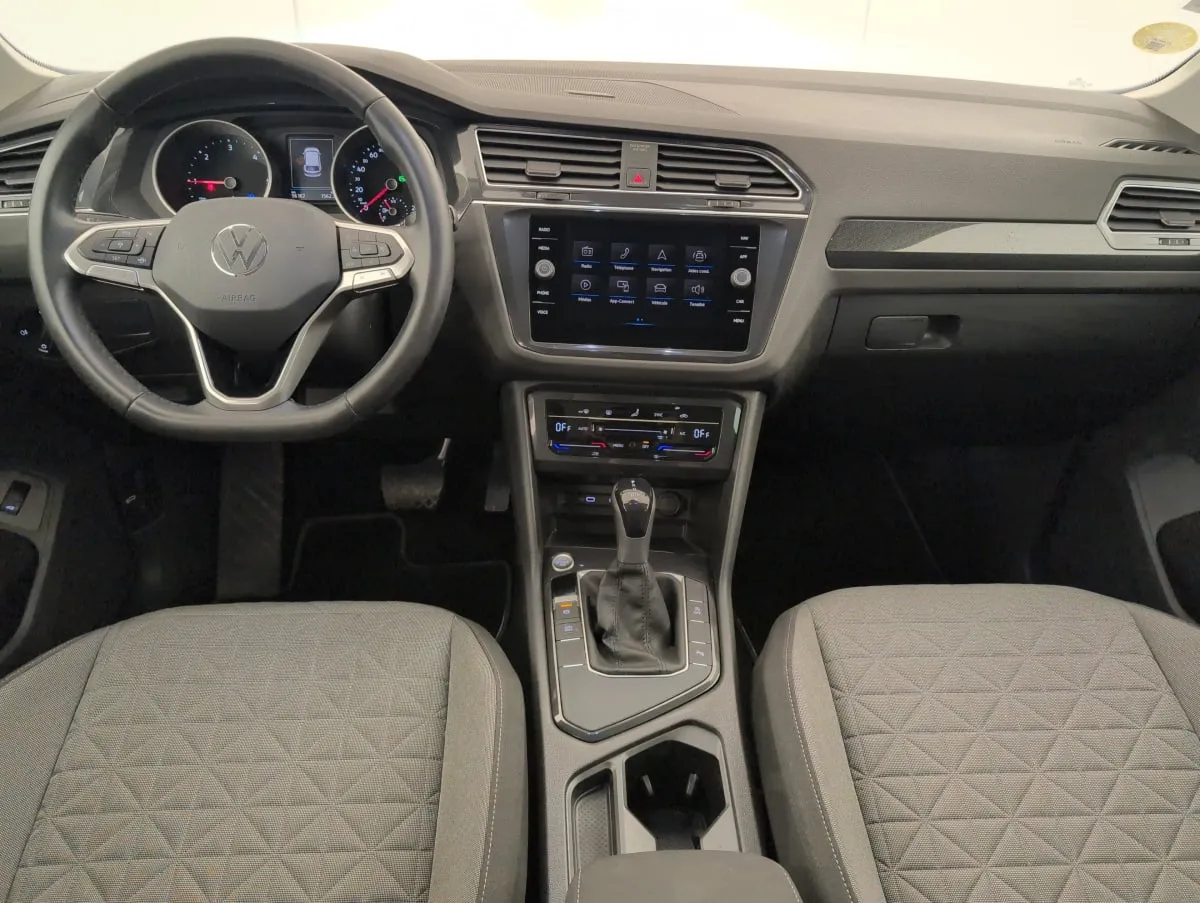Acheter une volkswagen VOLKSWAGEN Tiguan 2.0 TDI 150CH DSG7 LIFE BUSINESS d’occasion avec 56166km disponible immédiatement - photo 13