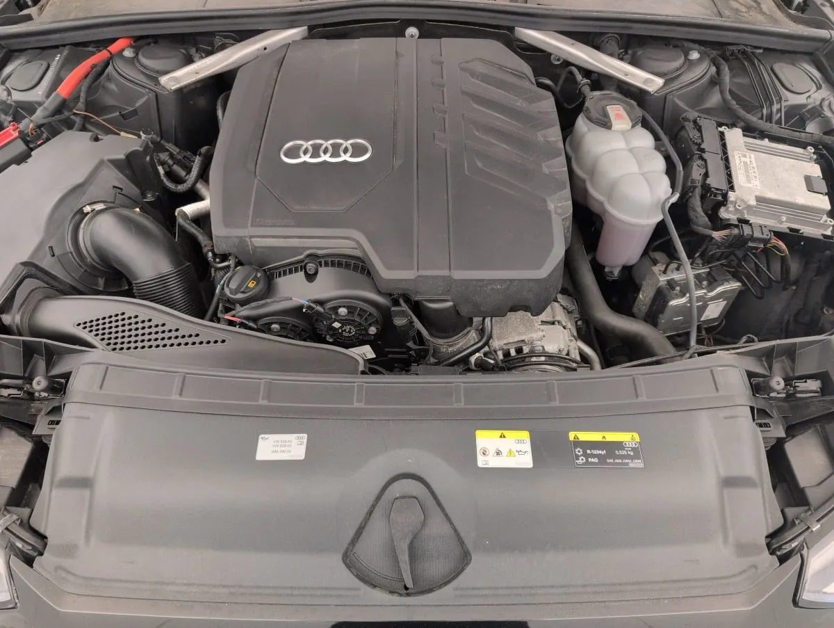 Acheter une audi AUDI A4 AVANT 35 TFSI 150 S tronic 7 Design d’occasion avec 43057km disponible immédiatement - photo 19