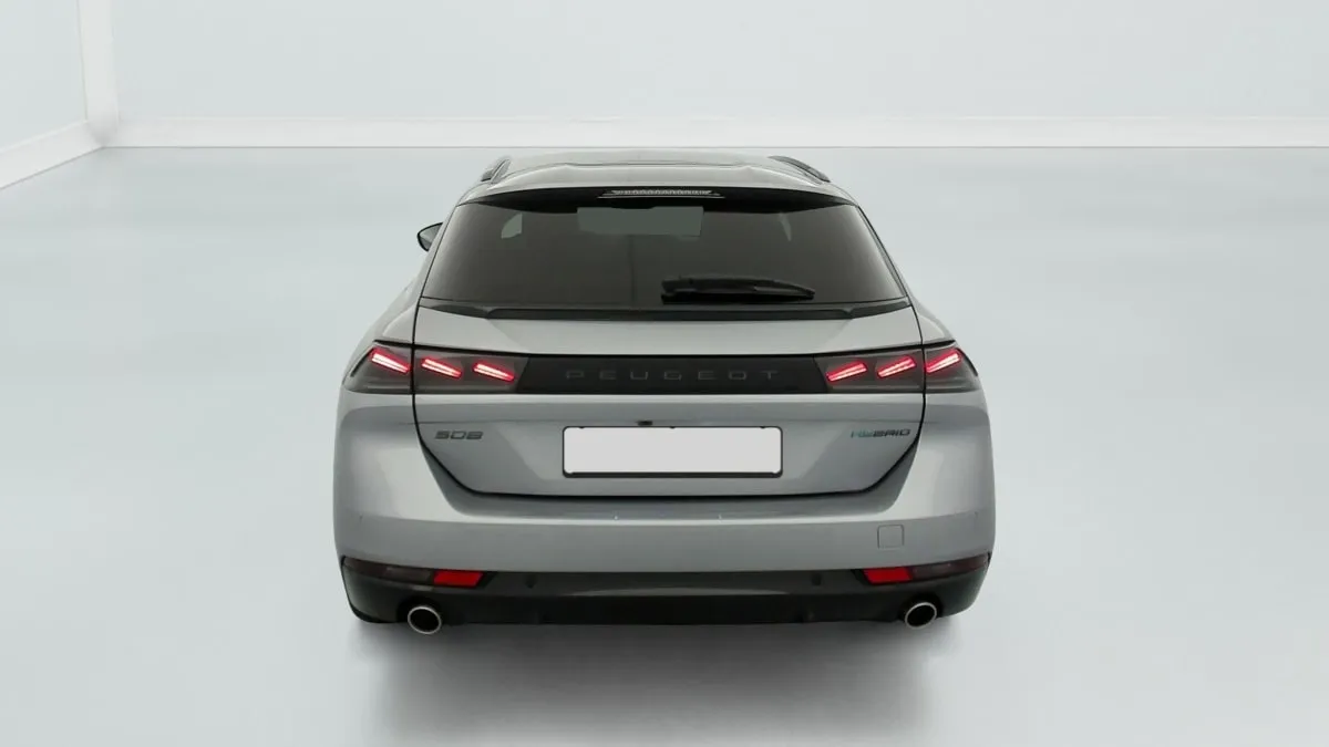 Acheter une peugeot Hybrid 225 e-EAT8 Allure d’occasion avec 859km disponible immédiatement - photo 6