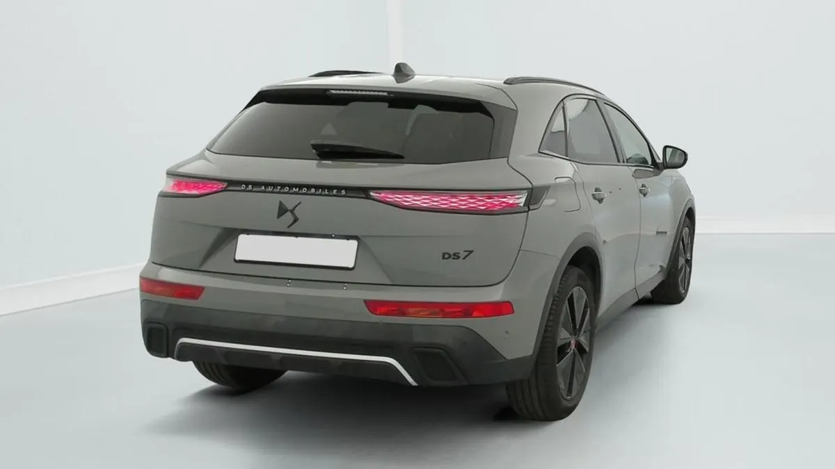 Acheter une ds BlueHDi 130 EAT8 Performance Line + d’occasion avec 93040km disponible immédiatement - photo 7