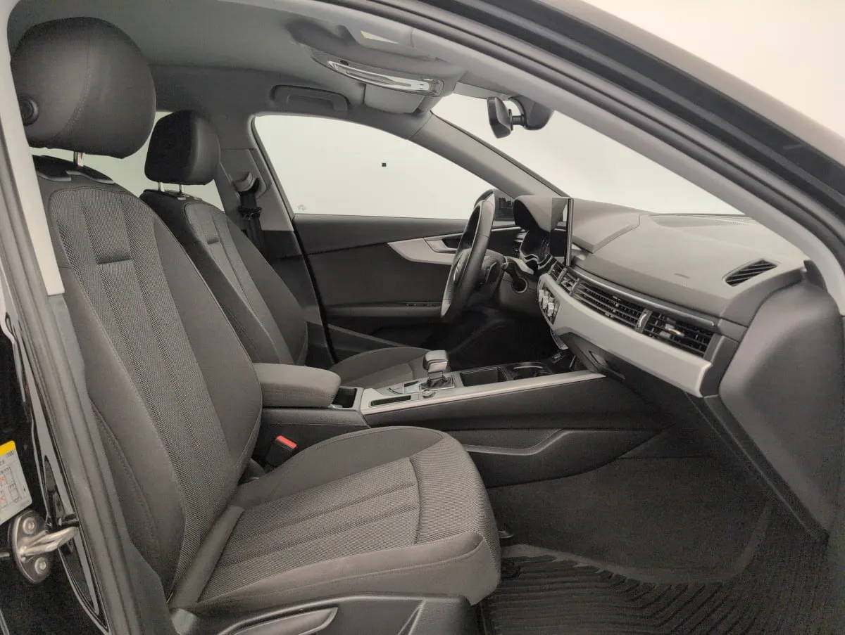 Acheter une audi AUDI A4 AVANT 35 TFSI 150 S tronic 7 Design d’occasion avec 43057km disponible immédiatement - photo 9