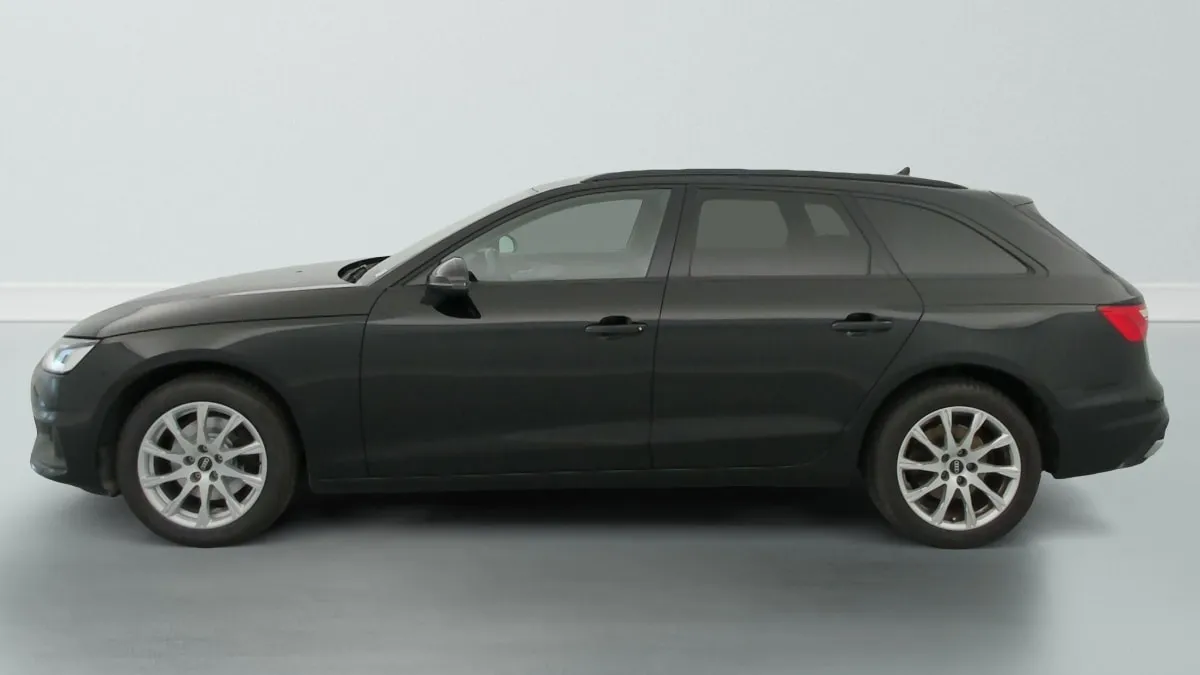 Acheter une audi 35 TFSI 150 S tronic 7 Design d’occasion avec 44055km disponible immédiatement - photo 4