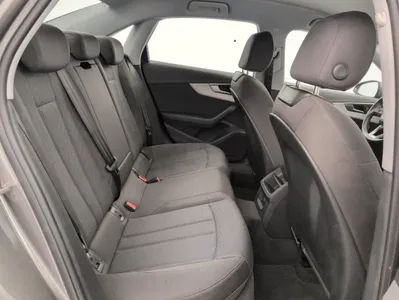 Audi A4 30 tdi 136 s tronic 7 design