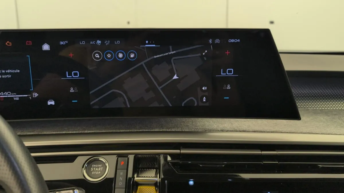 Acheter une peugeot HYBRID 145CH E-DCS6 GT d’occasion avec 21483km disponible immédiatement - photo 18