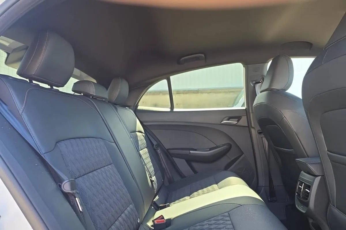 mg 1.5 L Hybrid+ 195 ch Luxury - 5 portes neuve moins chère - photo 10