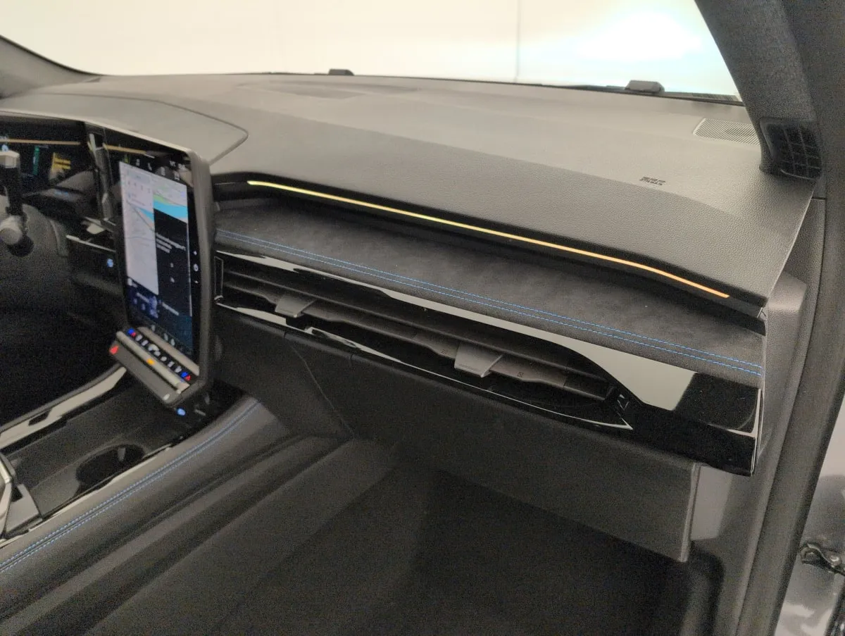 renault full hybrid E-Tech 200 ch Esprit Alpine - 5 portes neuve moins chère - photo 10