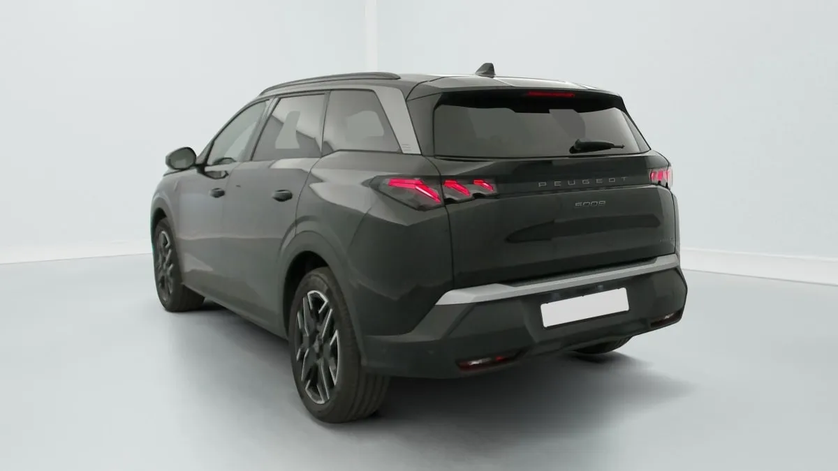 Acheter une peugeot HYBRID 145CH E-DCS6 GT d’occasion avec 21483km disponible immédiatement - photo 5