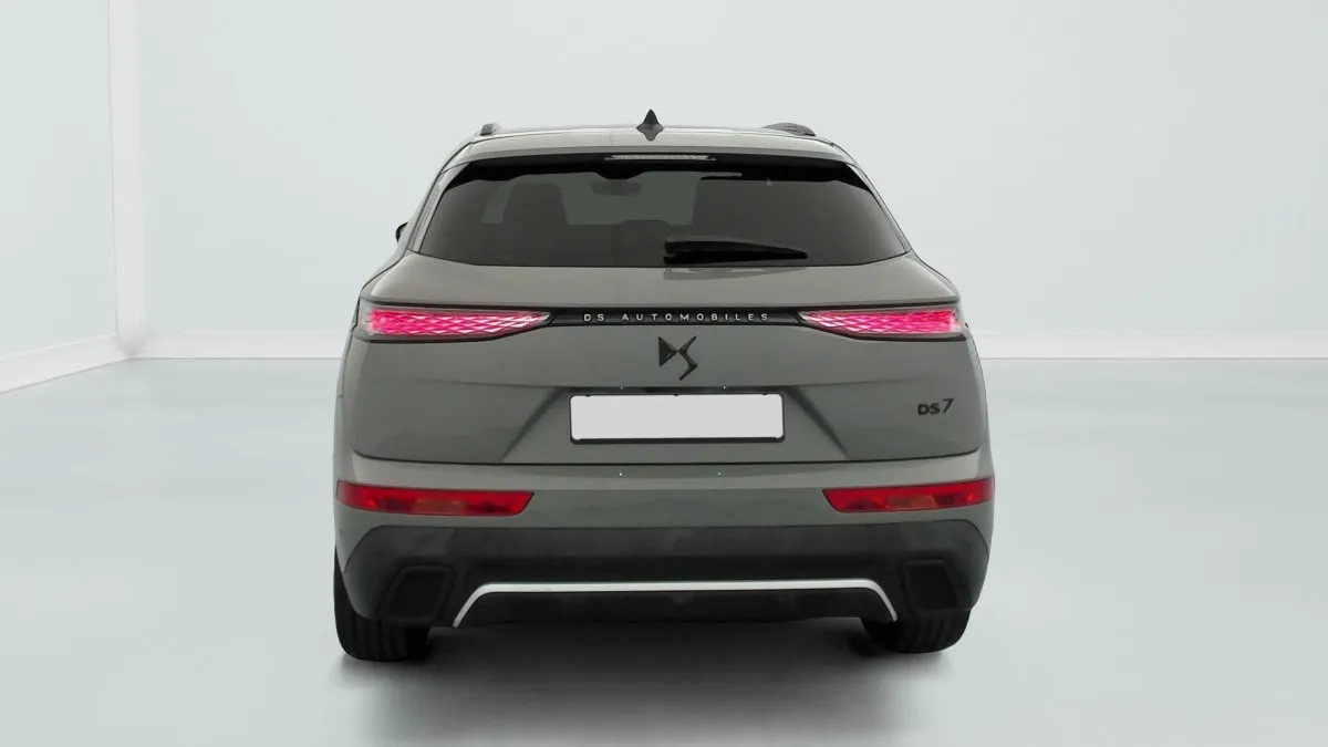 Acheter une ds BlueHDi 130 EAT8 Performance Line + d’occasion avec 93040km disponible immédiatement - photo 6