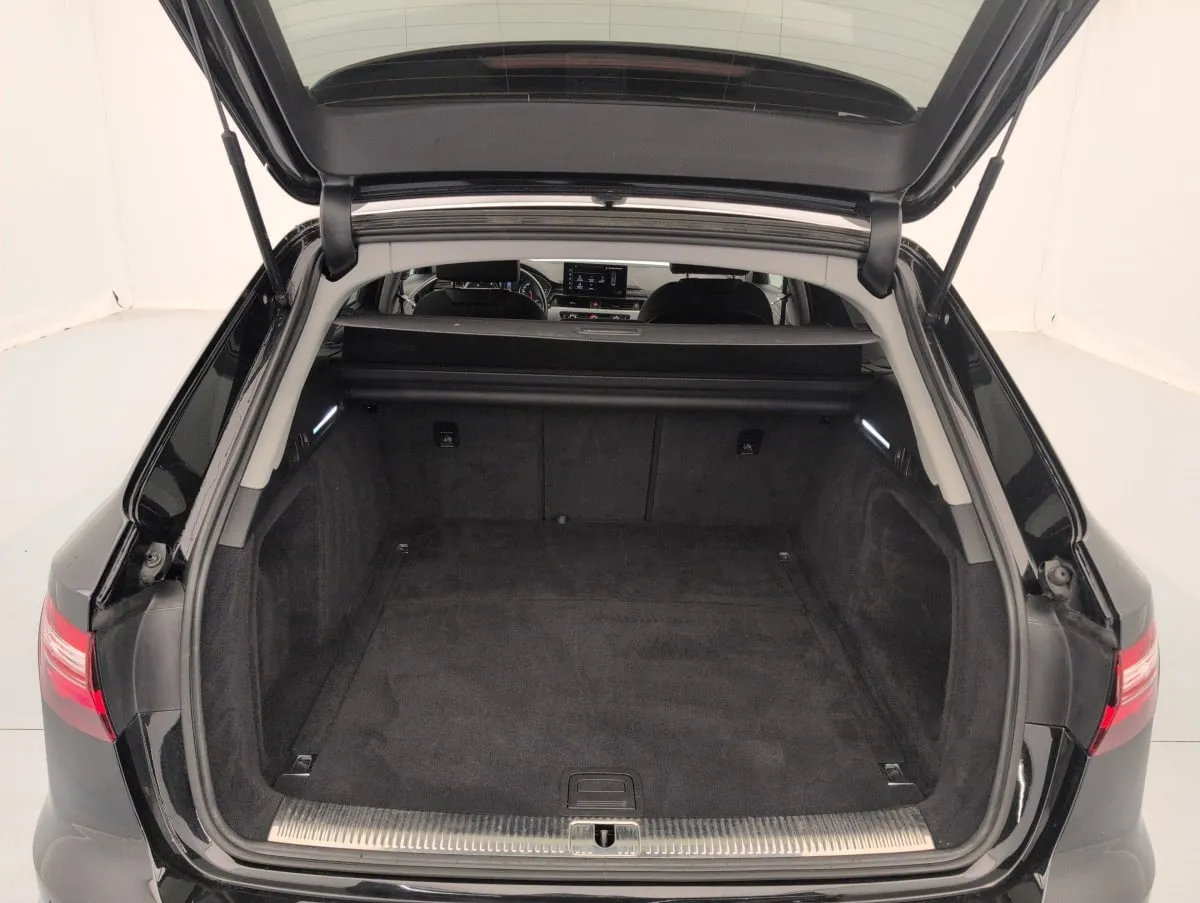 Acheter une audi AUDI A4 AVANT 35 TFSI 150 S tronic 7 Design d’occasion avec 43057km disponible immédiatement - photo 11