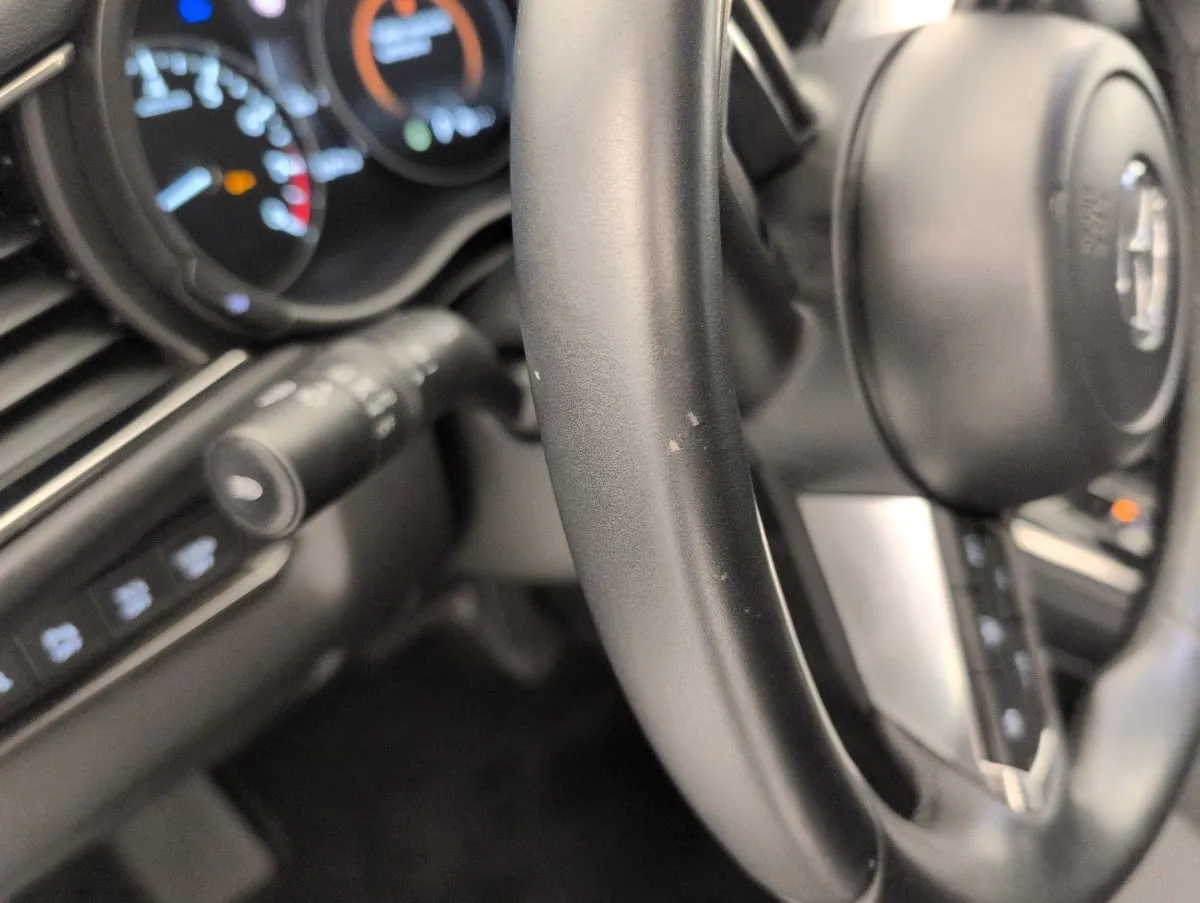 Acheter une mazda 2.0L E-SKYACTIV G M HYBRID 122 CH 4X2 BVA6 EXCLUSIVE-LINE d’occasion avec 13241km disponible immédiatement - photo 16