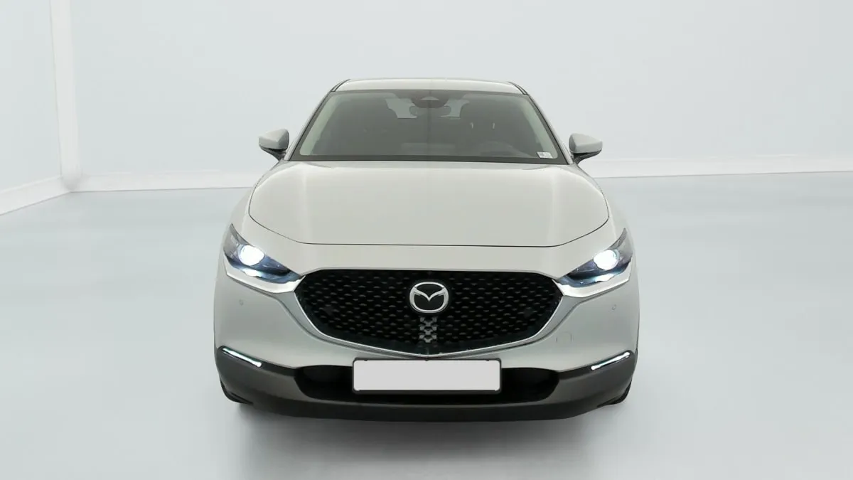 Acheter une mazda 2.0L E-SKYACTIV G M HYBRID 122 CH 4X2 BVA6 EXCLUSIVE-LINE d’occasion avec 13241km disponible immédiatement - photo 2