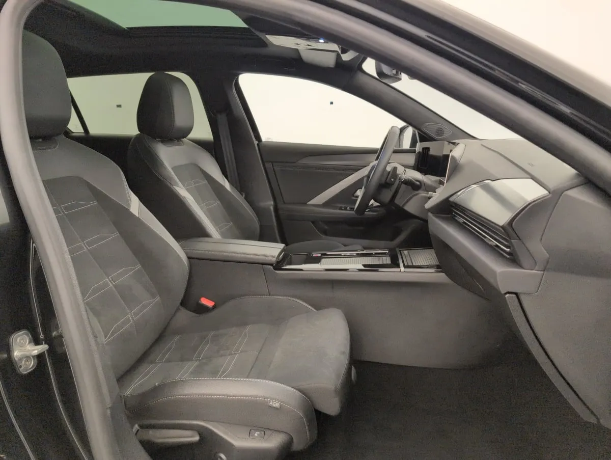 Acheter une opel 1.2 Turbo 130 ch BVA8 GS d’occasion avec 30156km disponible immédiatement - photo 9