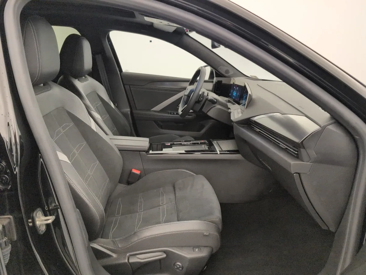 Acheter une opel 1.2 Turbo 130 ch BVA8 GS d’occasion avec 31911km disponible immédiatement - photo 9