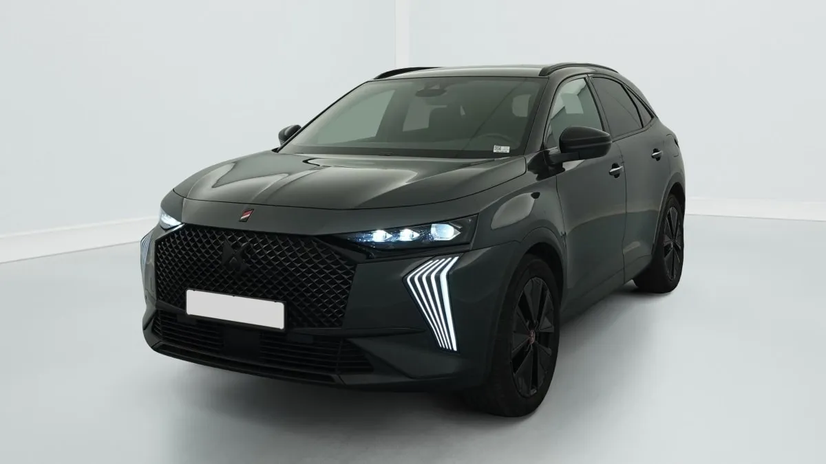 Acheter une ds Hybride Rechargeable E-Tense 300 EAT8 4x4 Performance Line + d’occasion avec 19850km disponible immédiatement - photo 2