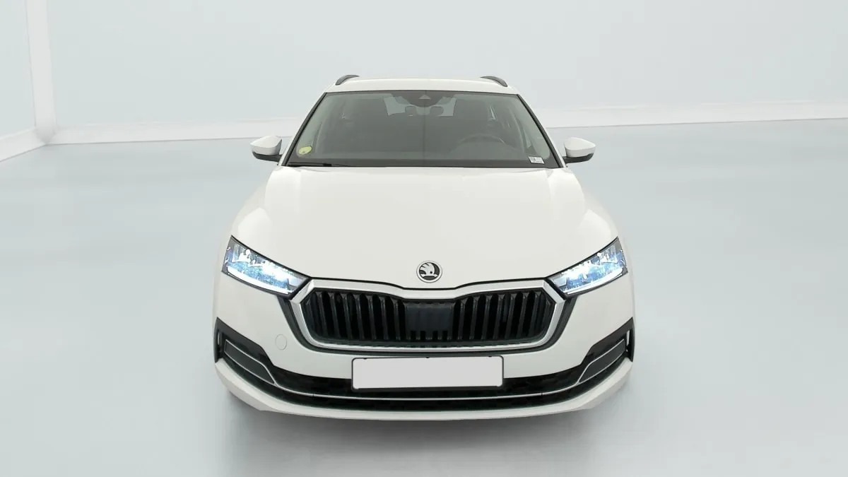 Acheter une skoda 2.0 TDI 150 CH DSG7 BUSINESS d’occasion avec 57829km disponible immédiatement - photo 2