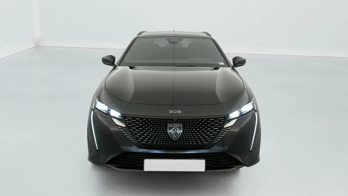 Acheter une peugeot PHEV 225 e-EAT8 GT d’occasion avec 18761km disponible immédiatement - photo 2