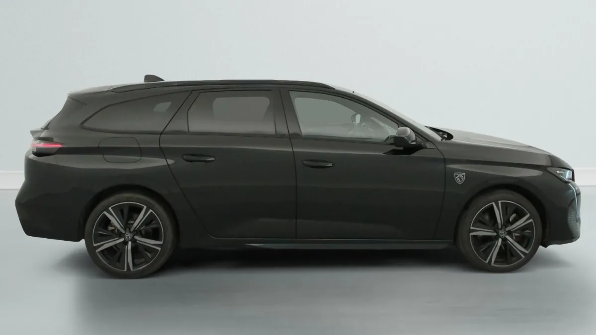 Acheter une peugeot PHEV 225 e-EAT8 GT d’occasion avec 18761km disponible immédiatement - photo 8
