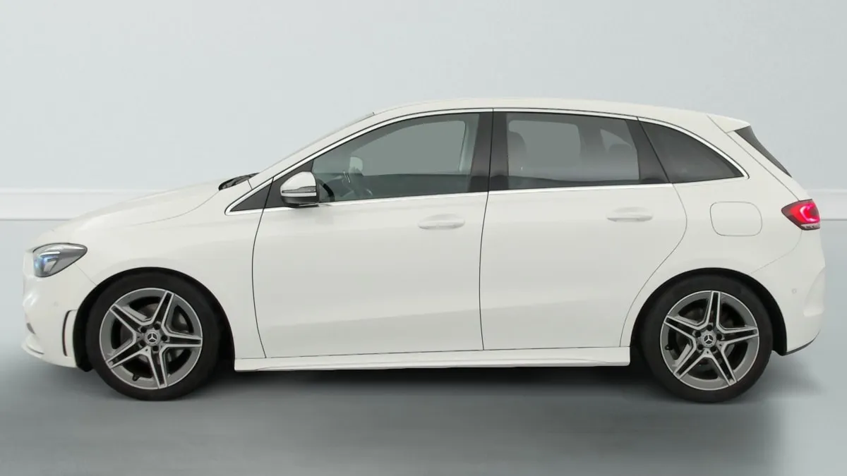 Acheter une mercedes 200 d 8G-DCT AMG Line d’occasion avec 85935km disponible immédiatement - photo 4