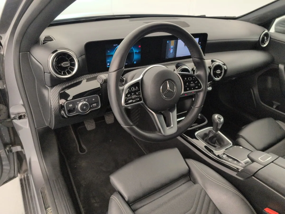 Acheter une mercedes 180 D BM6 BUSINESS LINE d’occasion avec 65406km disponible immédiatement - photo 15