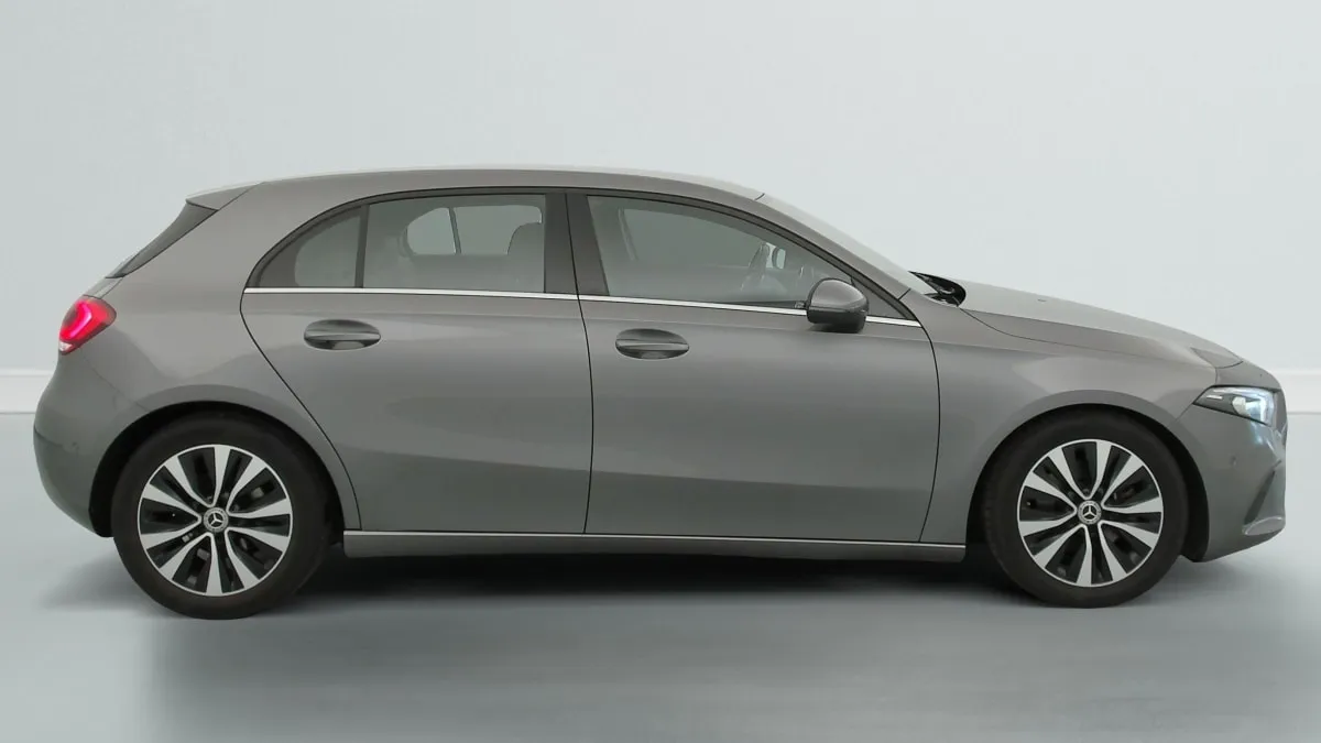 Acheter une mercedes 180 D BM6 BUSINESS LINE d’occasion avec 65406km disponible immédiatement - photo 8