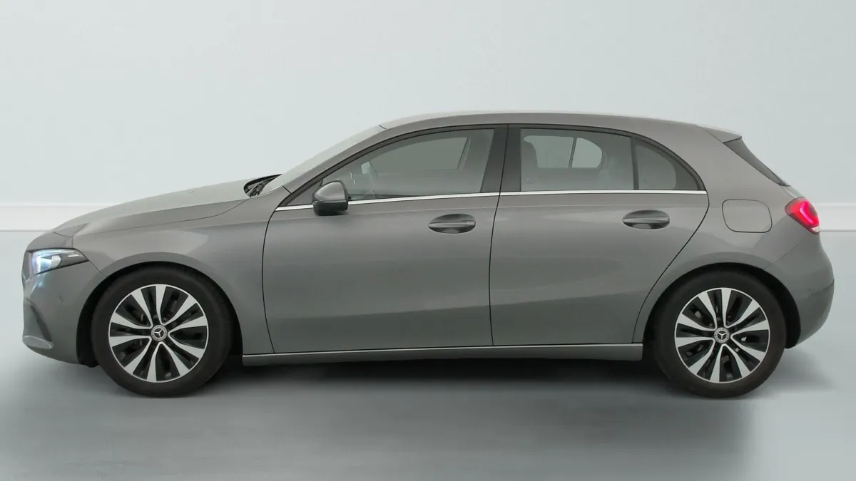 Acheter une mercedes 180 D BM6 BUSINESS LINE d’occasion avec 65406km disponible immédiatement - photo 4
