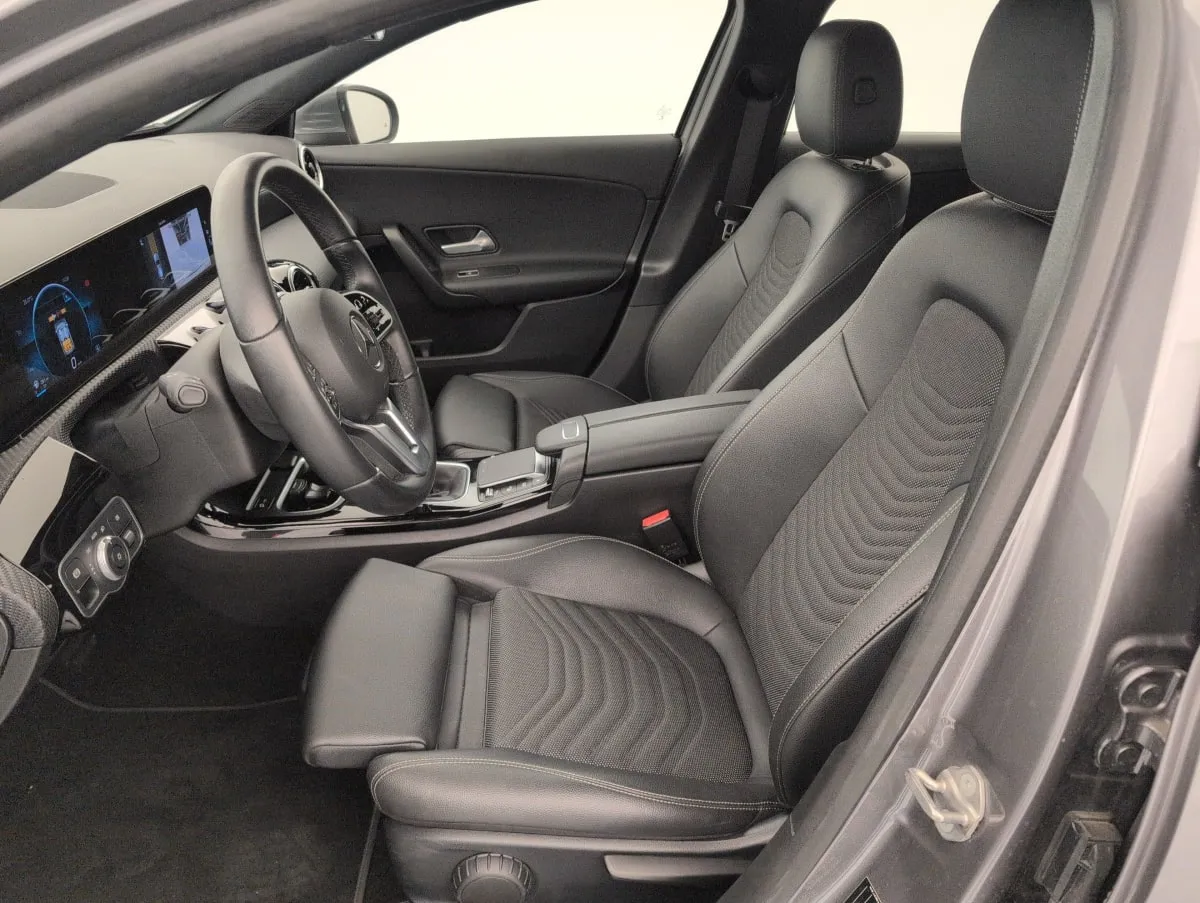 Acheter une mercedes 180 D BM6 BUSINESS LINE d’occasion avec 65406km disponible immédiatement - photo 16