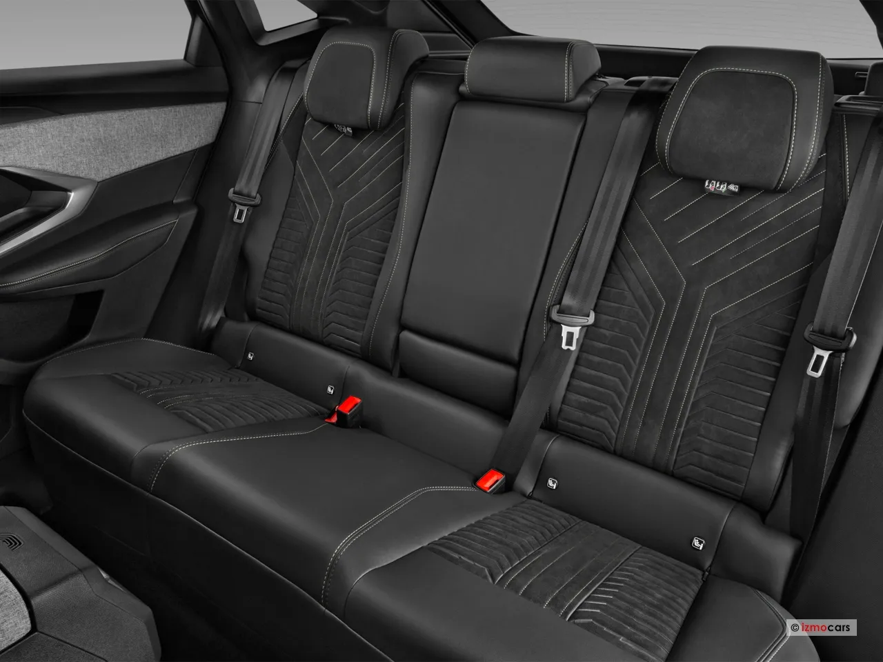 PEUGEOT 3008 ELECTRIQUE GT - photo 7