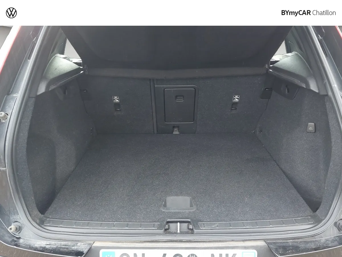 Acheter une volvo XC40 B4 AWD 197 ch Geartronic 8 d’occasion avec 77773km disponible immédiatement - photo 13
