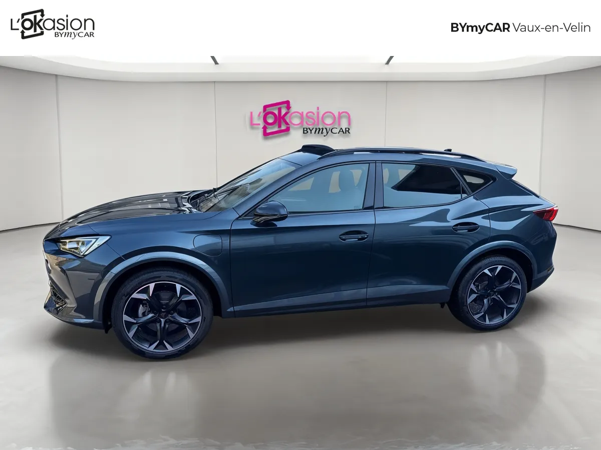CUPRA FORMENTOR V - photo 2