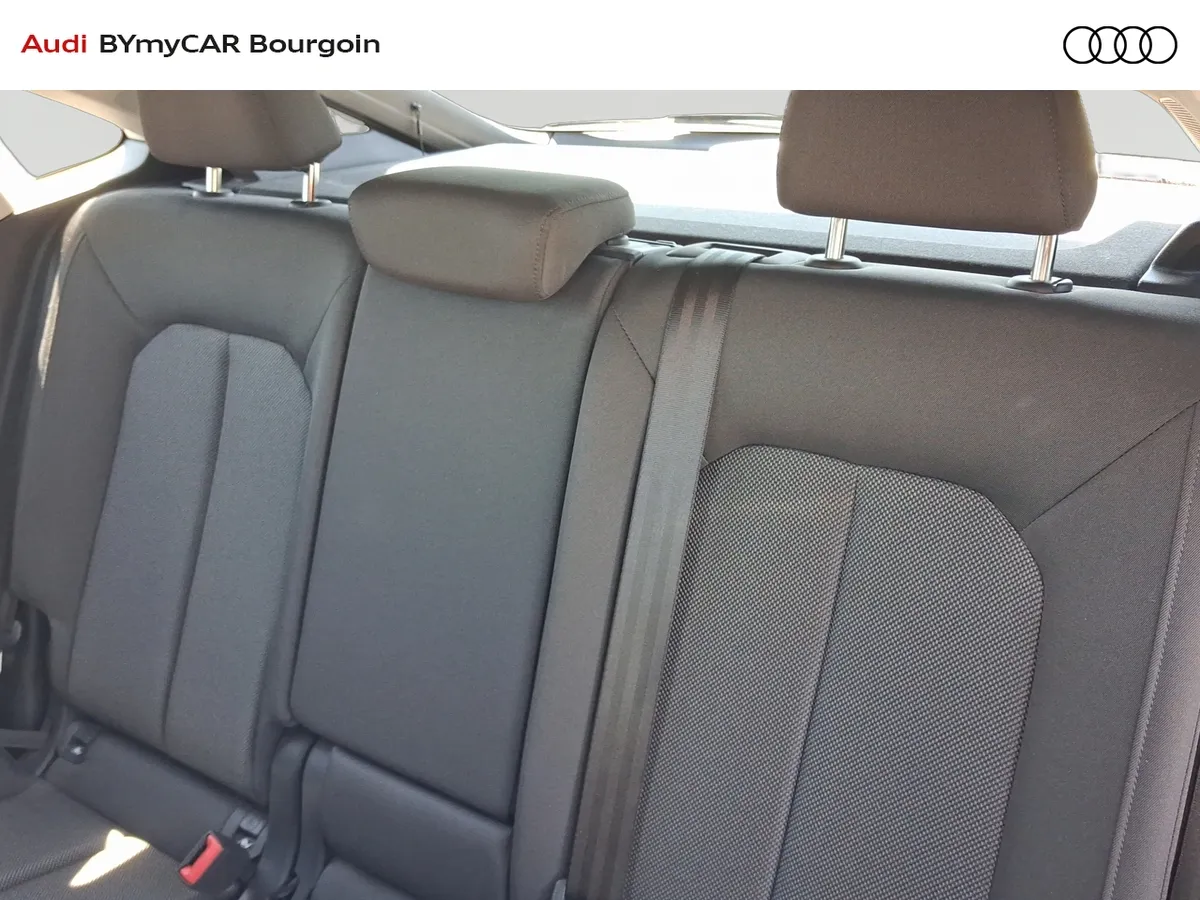 AUDI Q3 SPORTBACK Advanced - photo 12