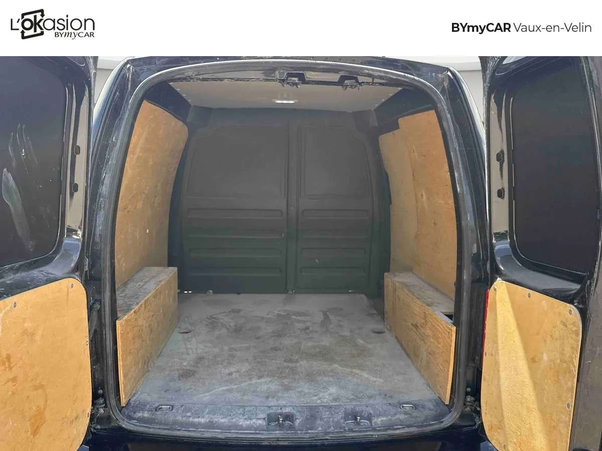 VOLKSWAGEN CADDY VAN BUSINESS LINE - photo 14