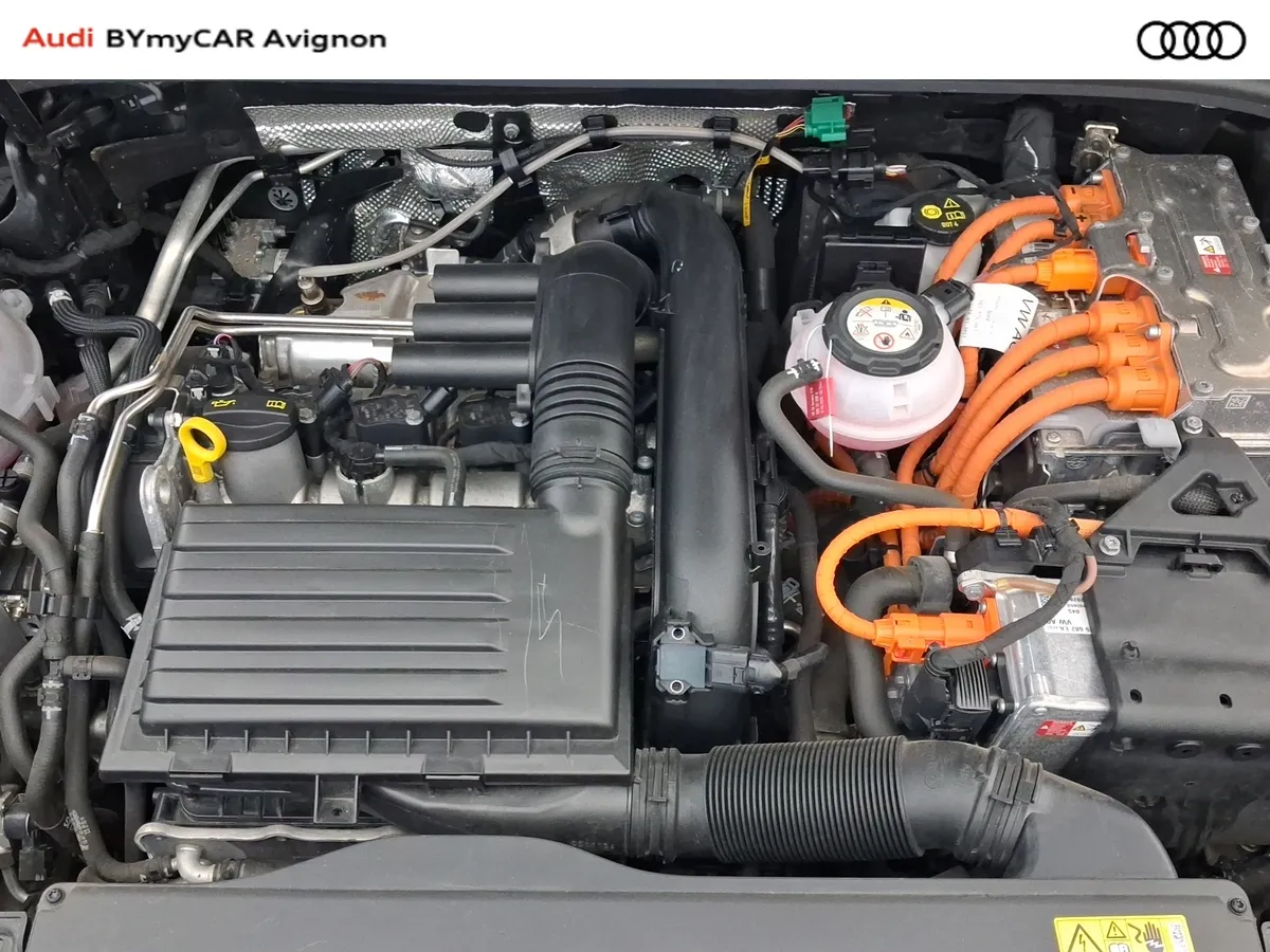 AUDI Q3 S line - photo 16