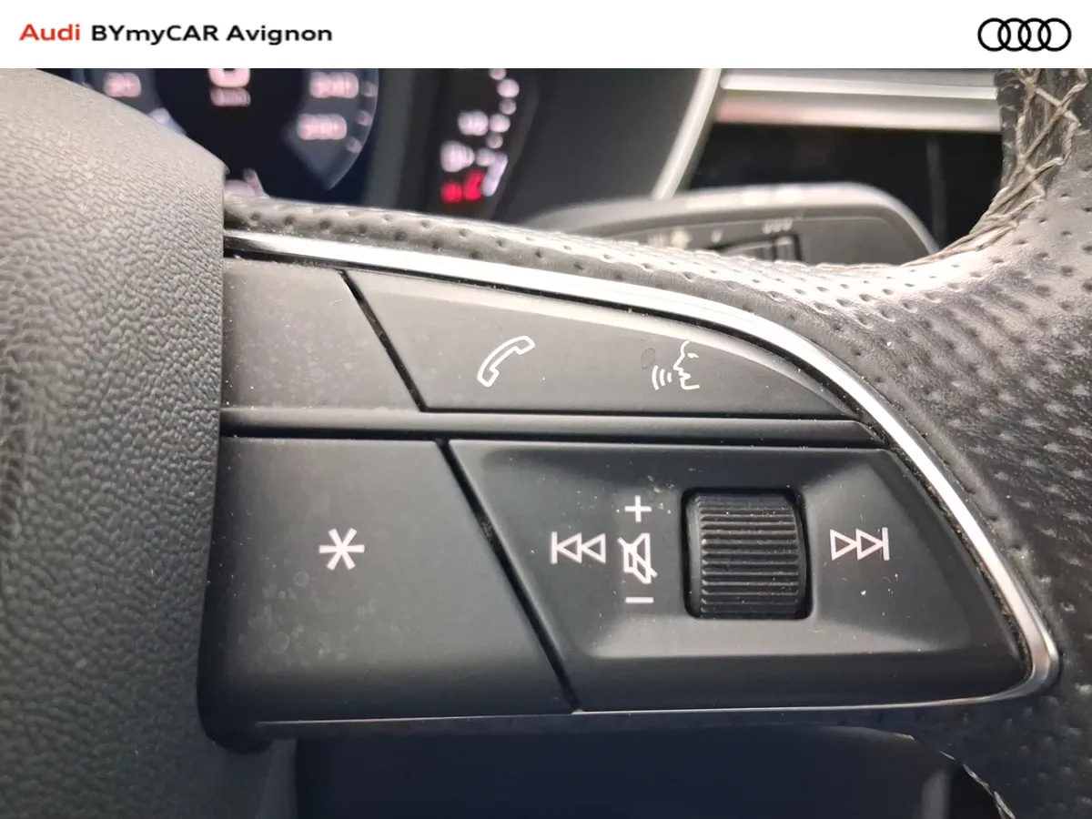AUDI Q3 S line - photo 32