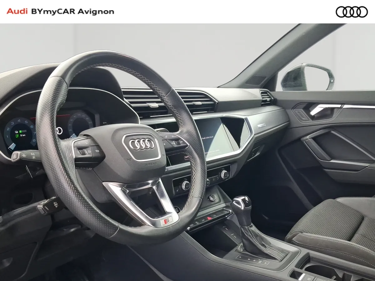 AUDI Q3 S line - photo 22