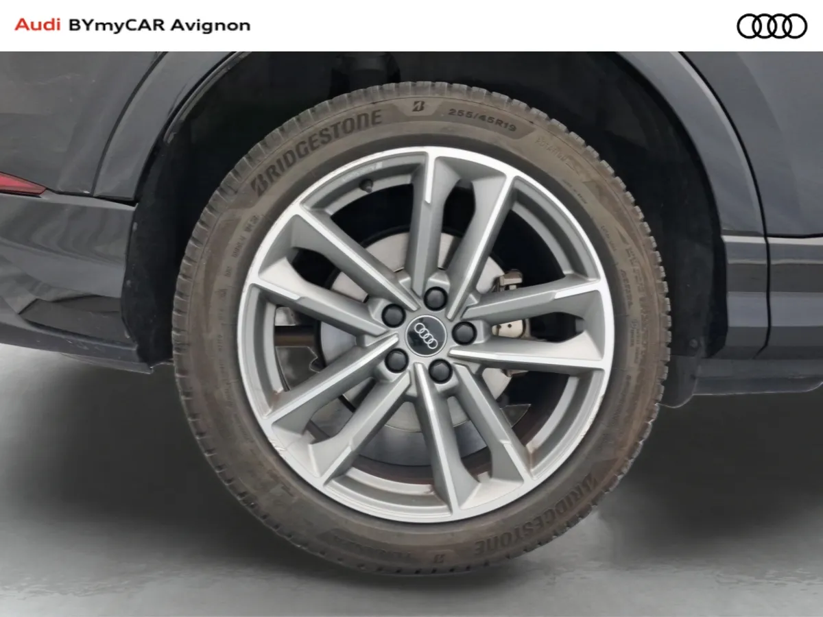 AUDI Q3 S line - photo 19