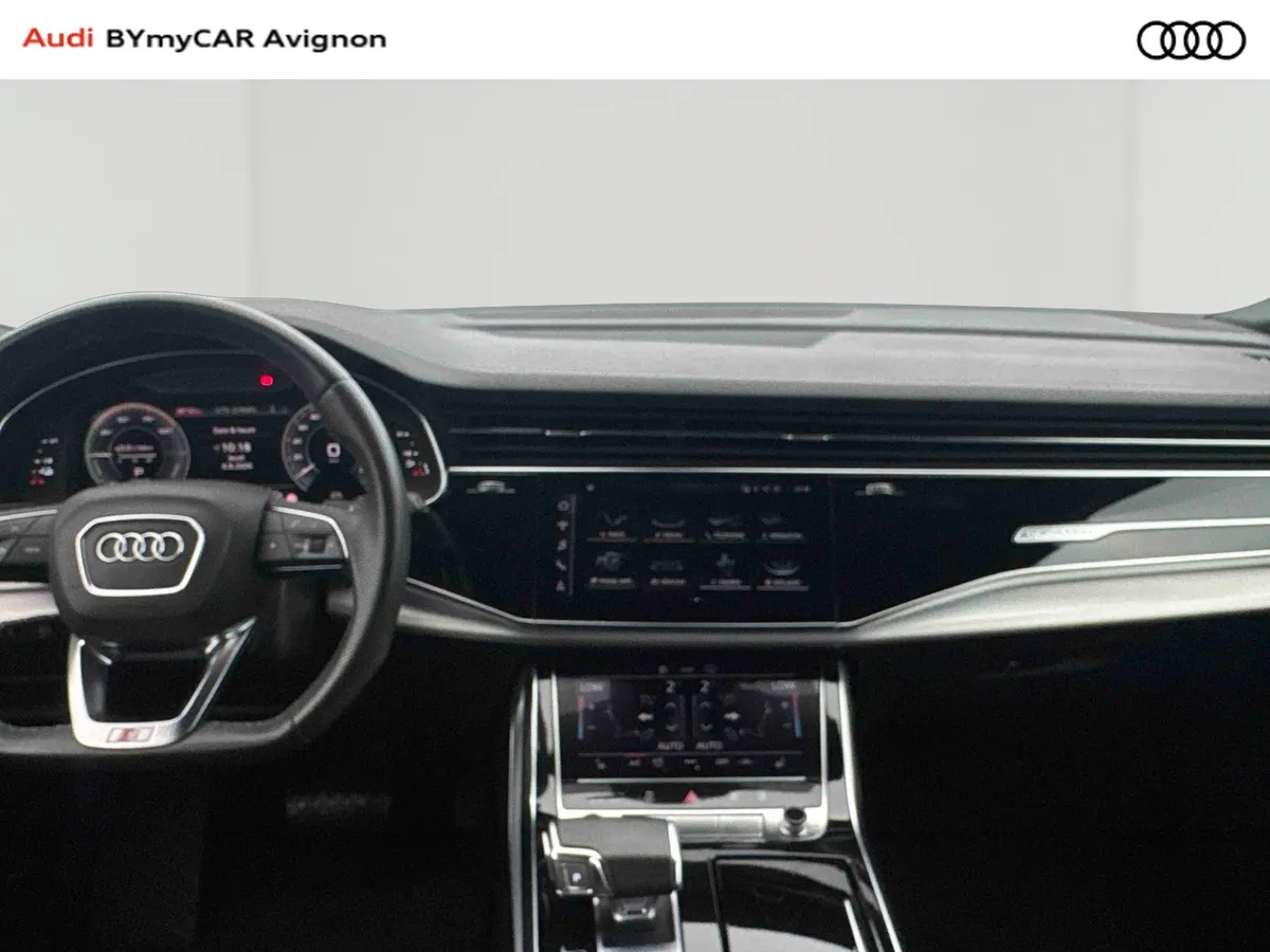 AUDI Q7 S line - photo 10