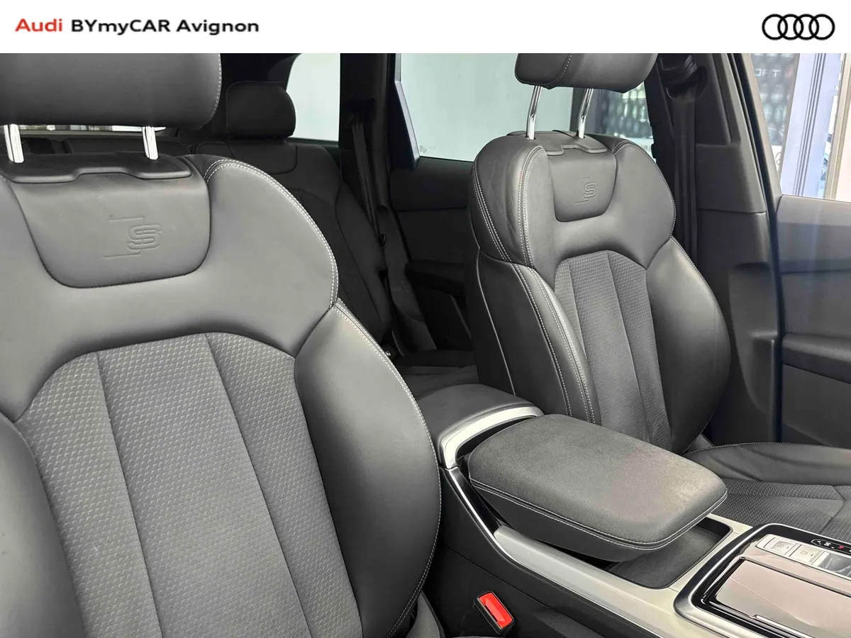 AUDI Q7 S line - photo 27