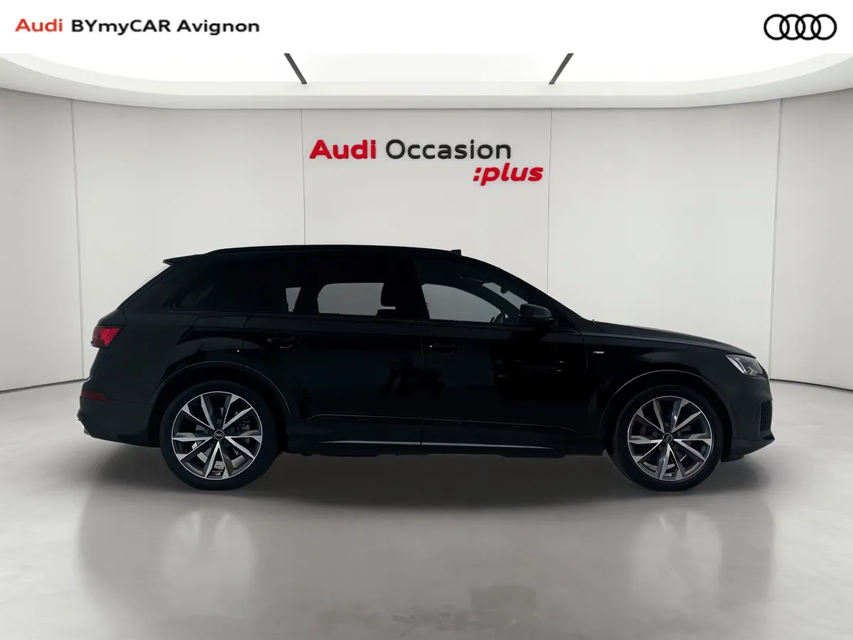 AUDI Q7 S line - photo 6