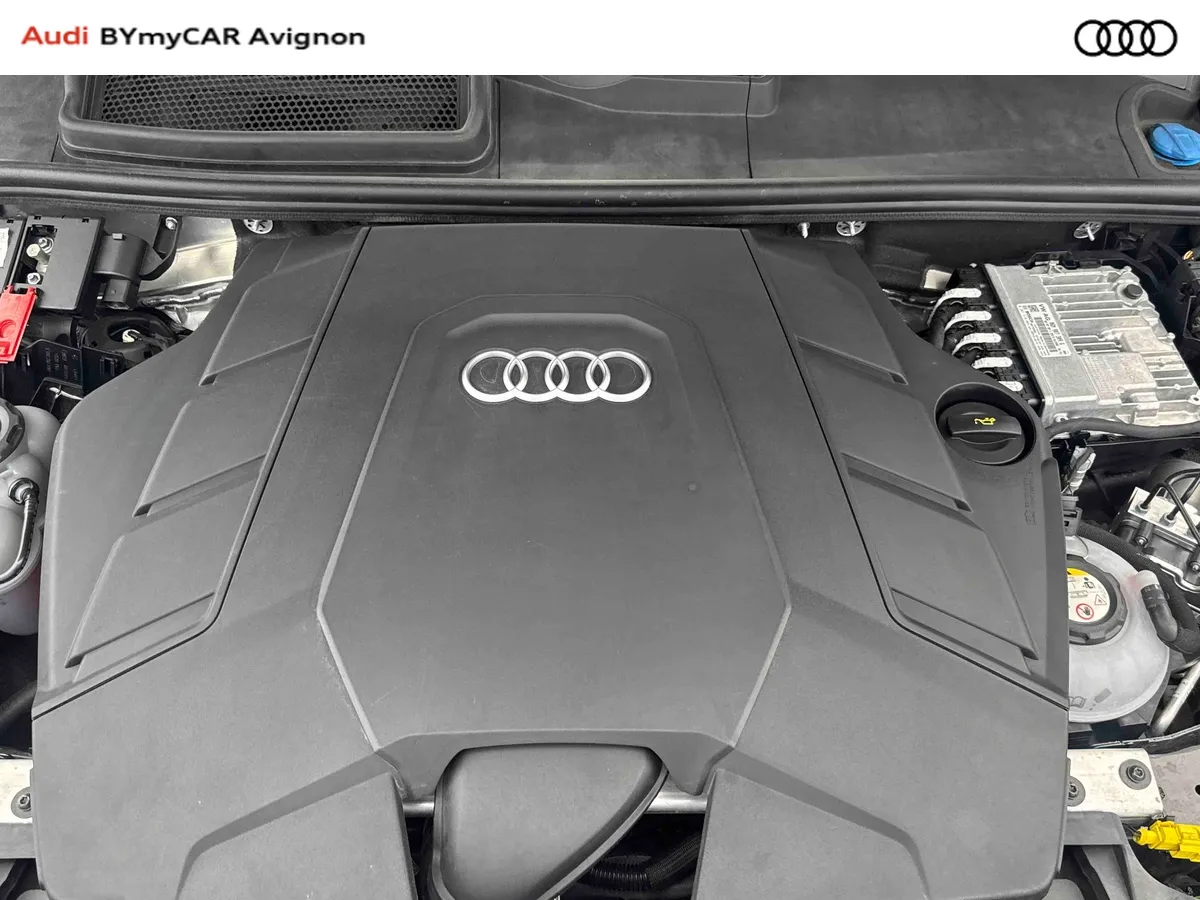 AUDI Q7 S line - photo 16