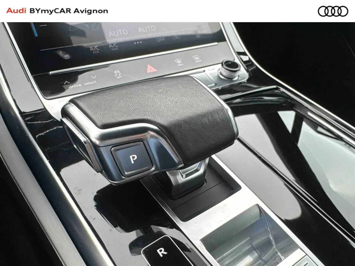 AUDI Q7 S line - photo 15