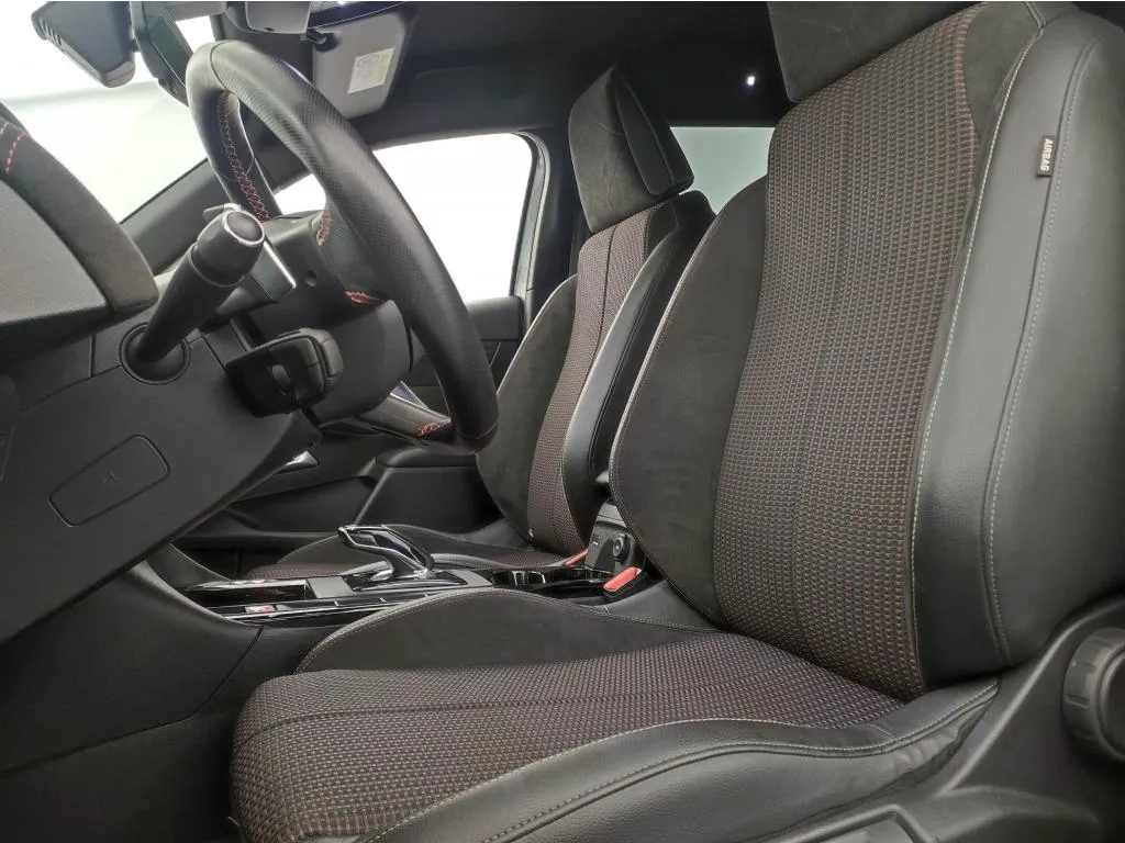 Acheter une ds DS DS3 Crossback PureTech 130 EAT8 Performance Line d’occasion avec 27200km disponible immédiatement - photo 10