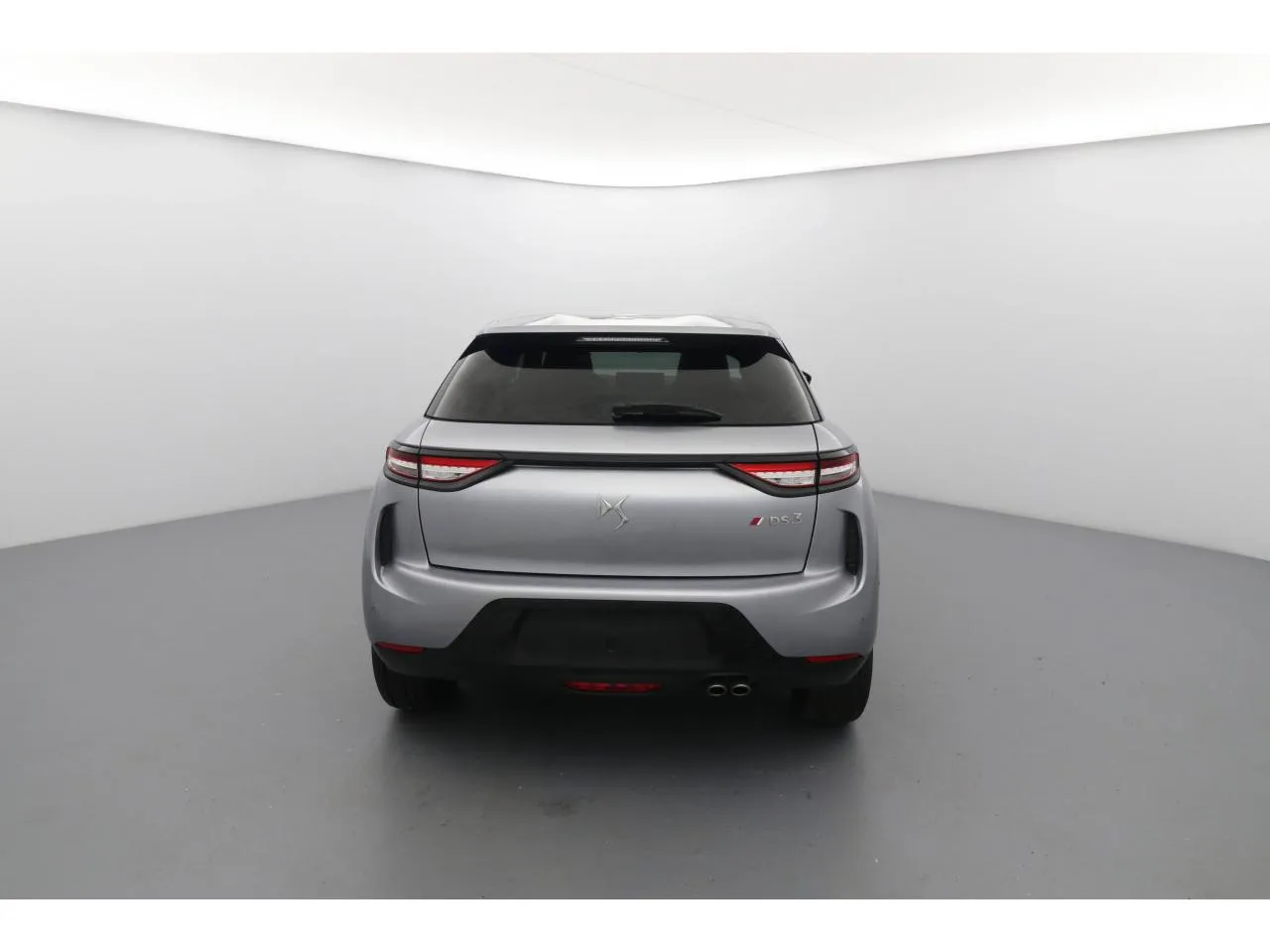 Acheter une ds DS DS3 Crossback PureTech 130 EAT8 Performance Line d’occasion avec 27200km disponible immédiatement - photo 6